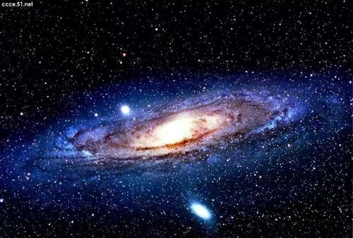 最佳銀河系地圖確認我們的星系翹曲扭曲