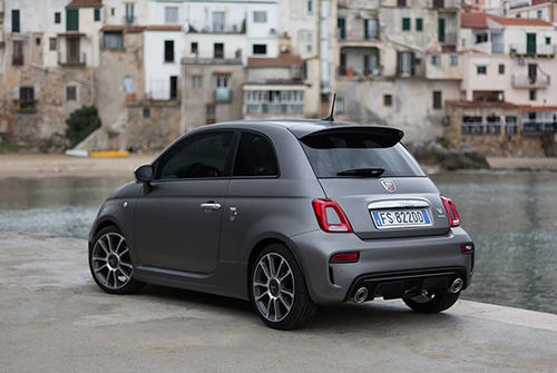 Abarth 595更新現已在澳大利亞發(fā)售價(jià)格為$ 26,990