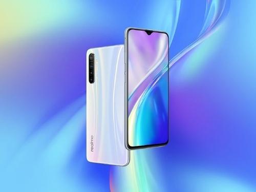 天銷(xiāo)售將從1月7日開(kāi)始RealMe U1的這種變體將是第一個(gè)單元