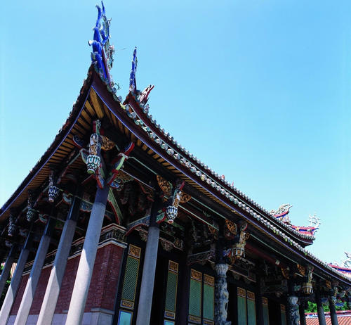 OMA擴建傾斜亭子的洛杉磯歷史悠久的猶太廟宇