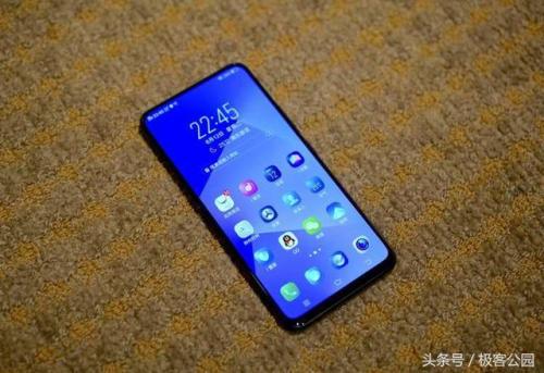 搭載20 MP攝像頭的Vivo V5s自拍將在今天在印度推出價(jià)格會(huì )是多少