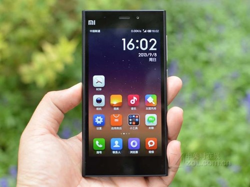 在線(xiàn)發(fā)現小米MBT6A5智能手機配備4 GB RAM