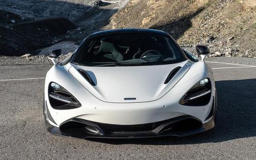 邁凱倫720S可作為三個(gè)規格級別的標準配置訂購