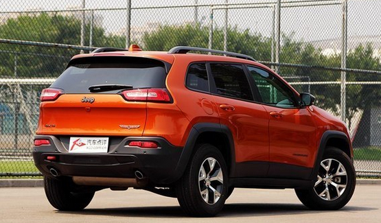 評測雪佛蘭創(chuàng  )酷怎么樣及自由光3.2L高性能版多少錢(qián)