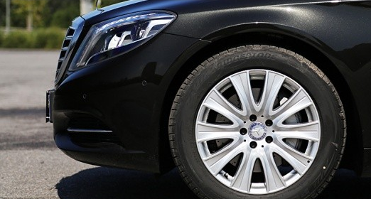 評測廣汽傳祺GS5速博版怎么樣及奔馳S320L豪華型多少錢(qián)