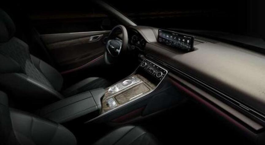 2020年創(chuàng  )世紀GV80進(jìn)入時(shí)尚的除夕夜