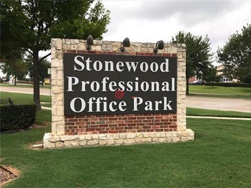 普萊諾的一個(gè)大型商業(yè)園區已出售給達拉斯的一家開(kāi)發(fā)商