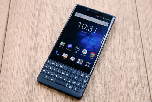 百思買(mǎi)的BlackBerry KEY2 LE節省高達$ 220