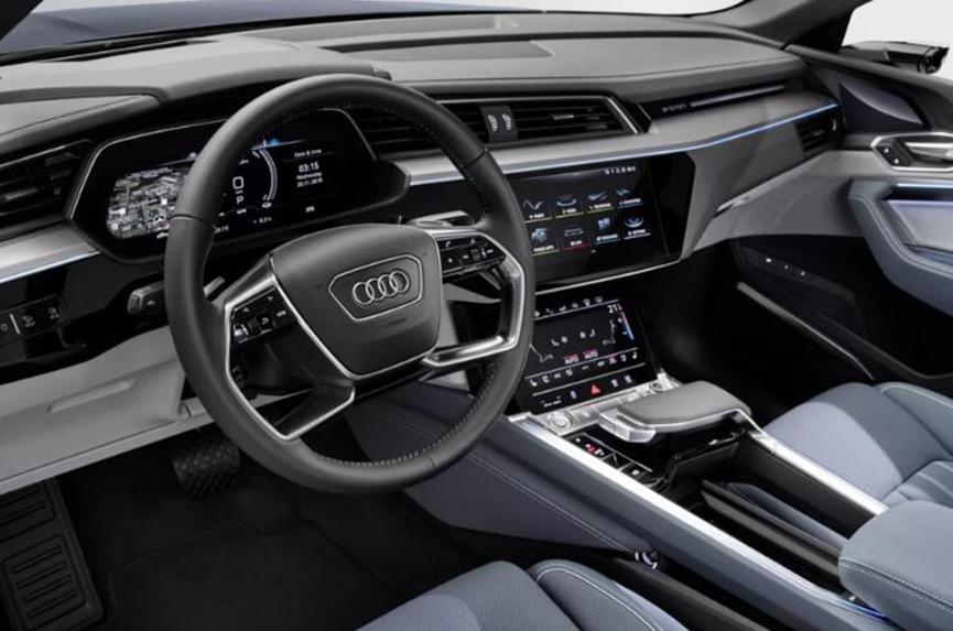 來(lái)自?shī)W迪的第二位電動(dòng)汽車(chē)來(lái)了 向E-Tron Sportback打招呼