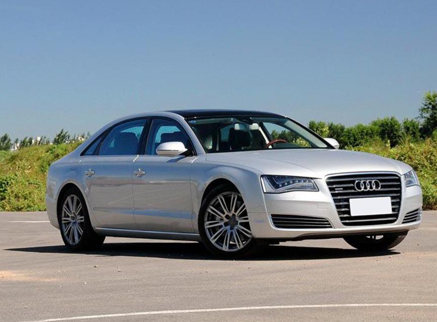 2020年奧迪A8插電式混合動(dòng)力車(chē)要花一分錢(qián)