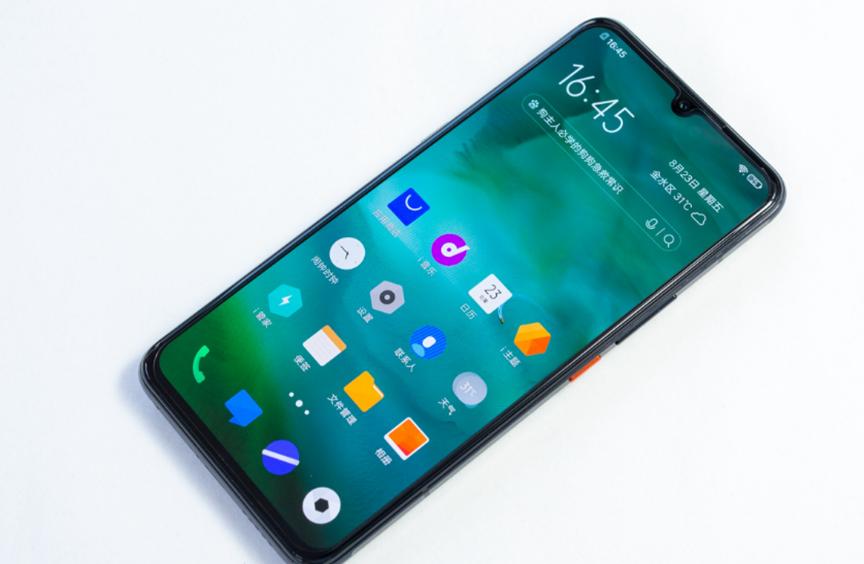 評測iQOO Pro 5G版怎么樣以及Moto P50如何