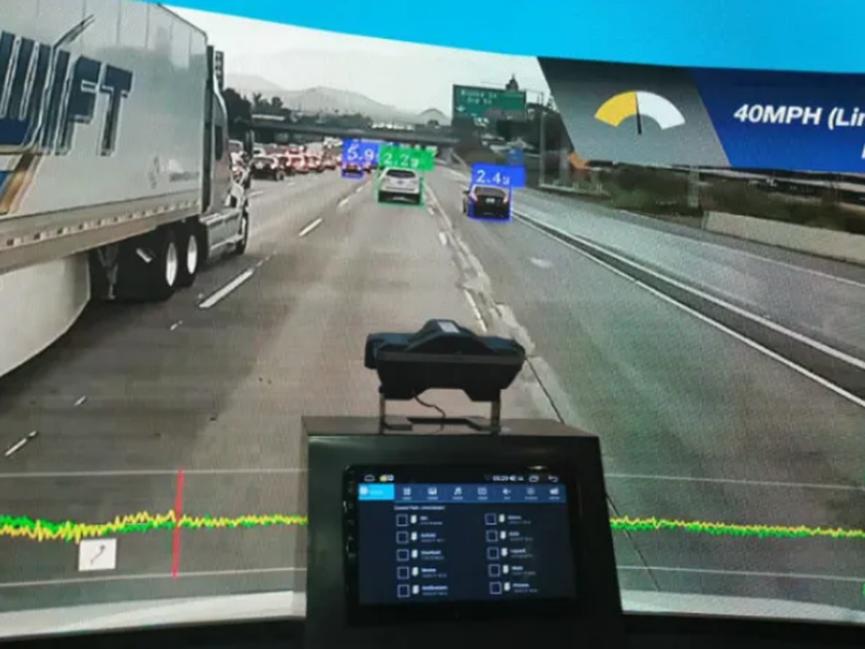 Reliance Jio在2020年汽車(chē)博覽會(huì )上展示了聯(lián)網(wǎng)汽車(chē)的新技術(shù)