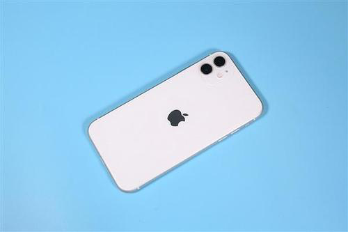 跡象表明蘋(píng)果將在三月份發(fā)布一款新的iPhone機型