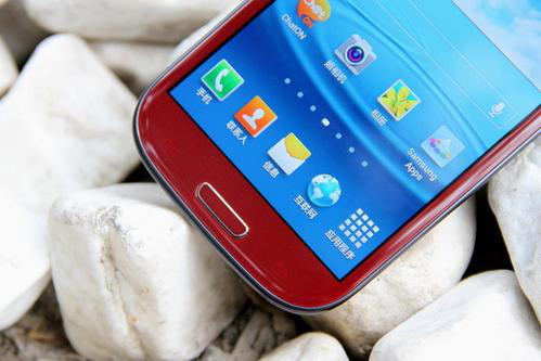 紅色Galaxy S20和G??alaxy Buds +出現了 但它們尚未啟動(dòng)