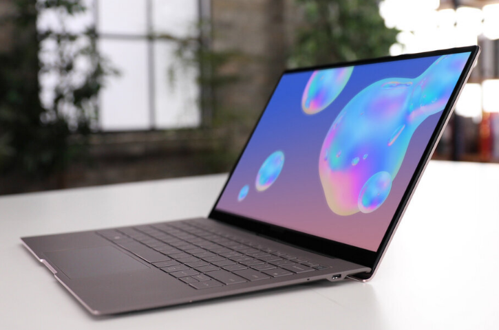 美國客戶(hù)終于可以購買(mǎi)三星的超薄Galaxy Book S