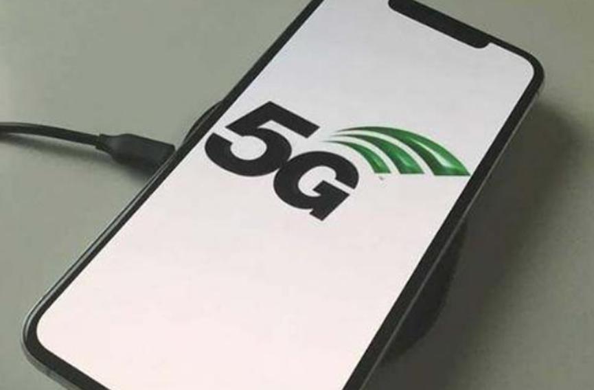 蘋(píng)果在不顧高通的情況下試圖設計5G iPhone天線(xiàn)