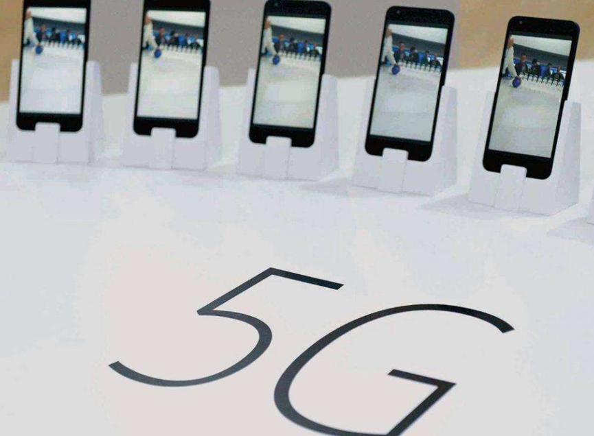 蘋(píng)果在不顧高通的情況下試圖設計5G iPhone天線(xiàn)