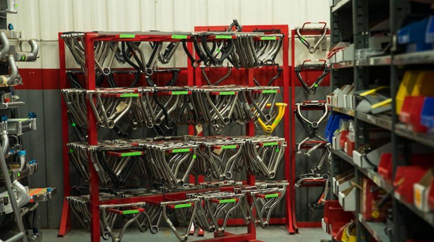 購買(mǎi)二手NASCAR賽車(chē)零件比您想象的要容易