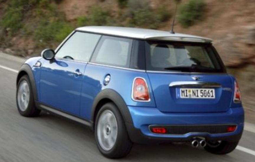 迷你庫珀6輪皮卡車(chē)的改裝很受歡迎