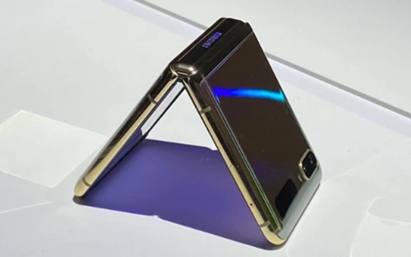 三星Galaxy Z Flip在印度首次預售中幾分鐘之內就銷(xiāo)售一空