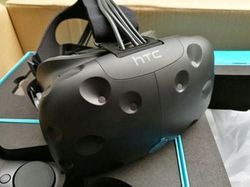HTC Vive配件可充分利用VR耳機的附加組件和設備