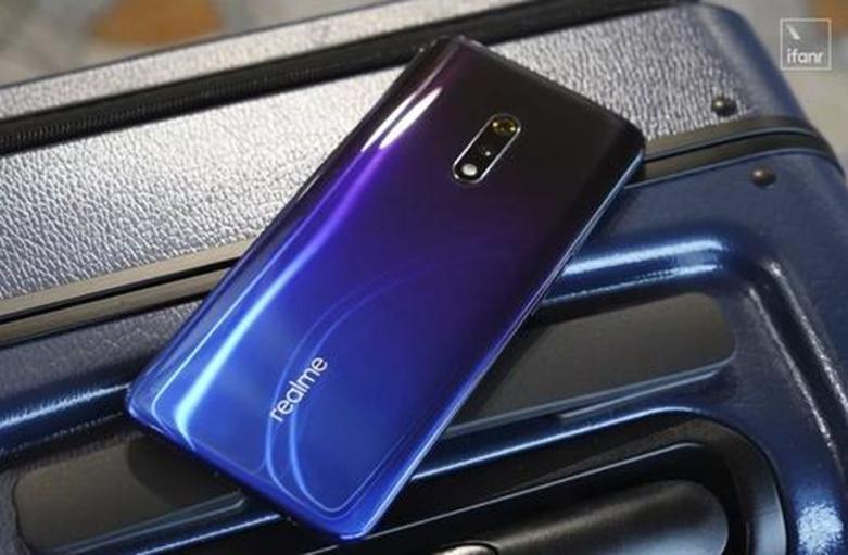 Realme將推出小米手環(huán)究竟長(cháng)什么樣呢