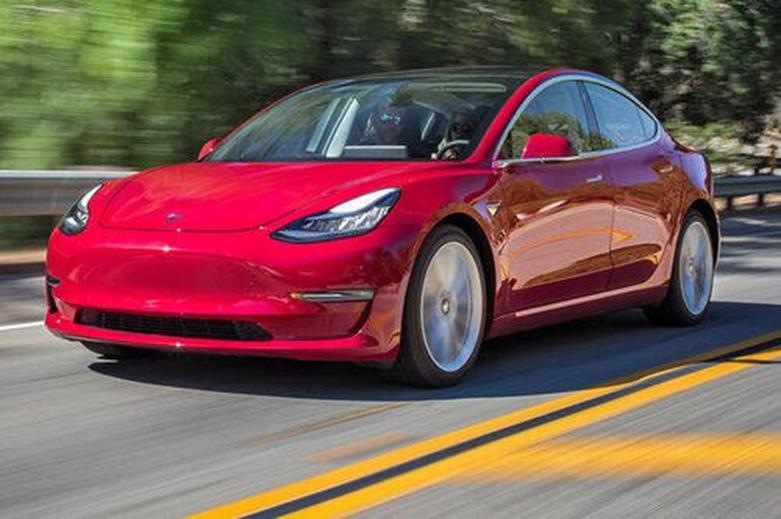 特斯拉Model 3成為工廠(chǎng)漂移機