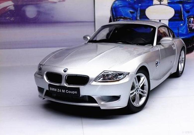 現代化的BMW Z4M Coupe看起來(lái)像德國Supra