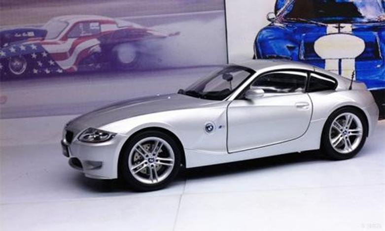 現代化的BMW Z4M Coupe看起來(lái)像德國Supra