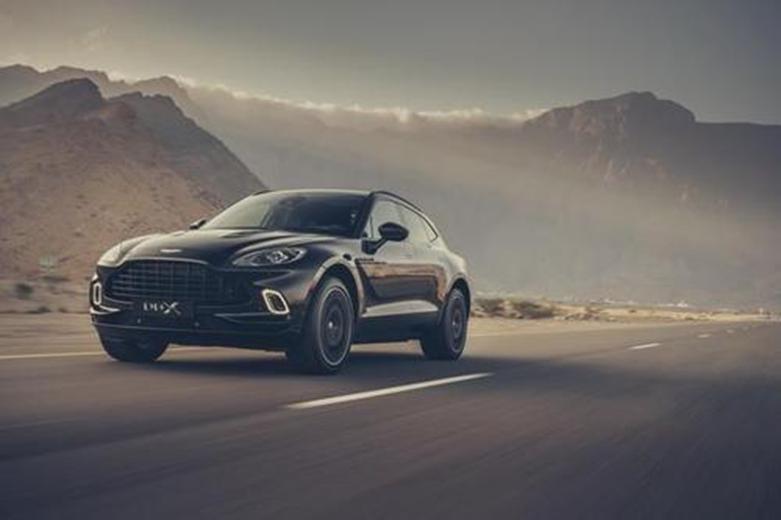 量產(chǎn)版Aston Martin DBX看上去并不像概念車(chē)
