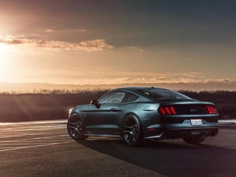 野馬GT拖動(dòng)種族道奇惡魔差距很大