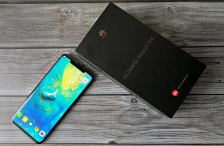 OnePlus Warp Charge 30無(wú)線(xiàn)充電器泄漏