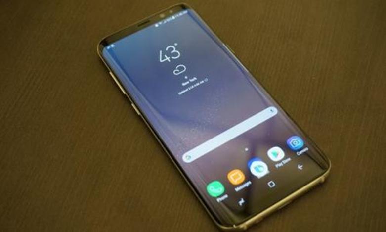 三星Galaxy S30可能會(huì )有一個(gè)屏幕內攝像頭