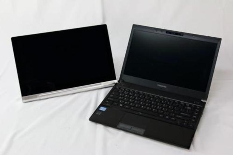 iBall剛剛發(fā)布了一款外觀(guān)相似的完美Lenovo Yoga Tablet