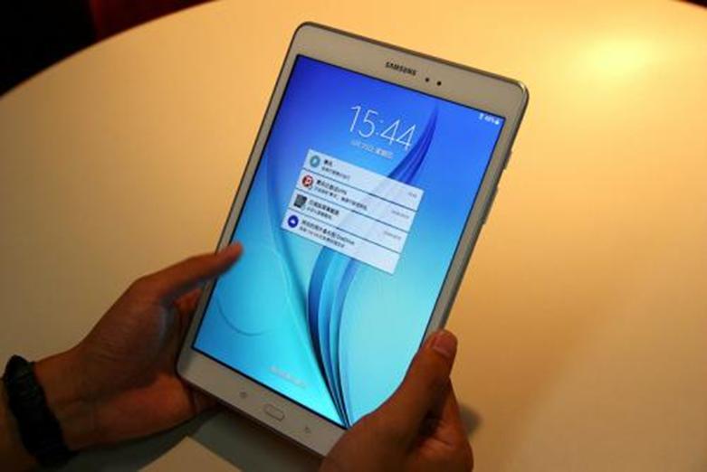 三星Galaxy Tab A以中檔規格和矮矮胖胖的價(jià)格標簽正式上市
