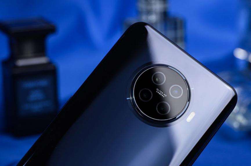 40W無(wú)線(xiàn)閃充最快只需56分鐘充滿(mǎn) OPPO Ace2值得入手嗎