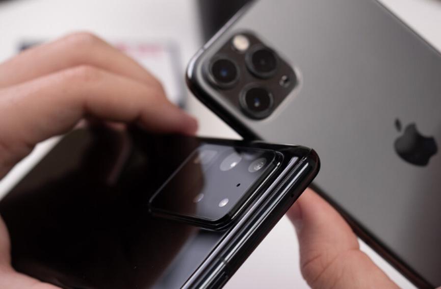 隨著(zhù)T-Mobile和蘋(píng)果商店的關(guān)閉 iPhone的銷(xiāo)售下降了