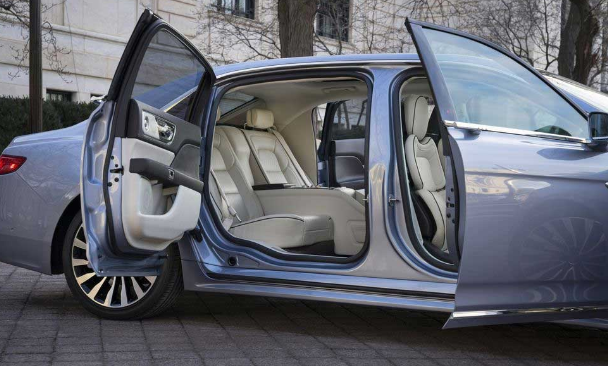 林肯大陸教練門(mén)版僅限于80個(gè)單位 并且價(jià)格高昂