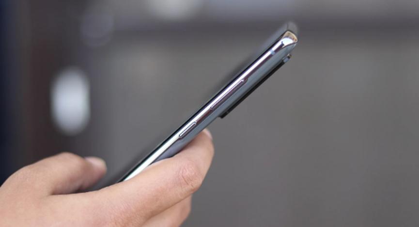 白色Galaxy S20 Ultra在中國發(fā)布之前在實(shí)時(shí)照片中出現