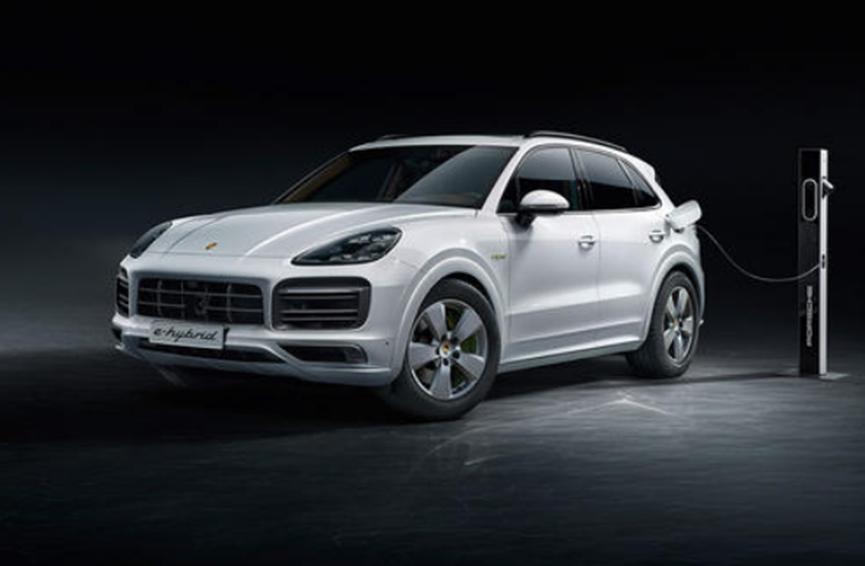 保時(shí)捷卡宴E-Hybrid對3.0L V6帶電動(dòng)機462hp