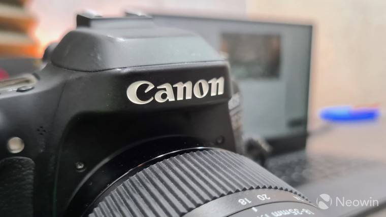 如何在PC上使用Canon DSLR相機作為網(wǎng)絡(luò )攝像頭