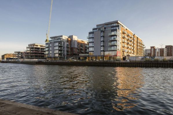 Weston Homes重新開(kāi)放建筑工地（GB）