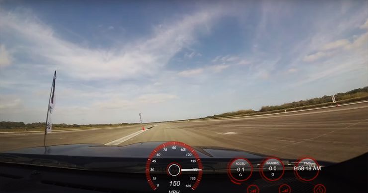 2019年道奇Hellcat Redeye做出了一個(gè)瘋狂的150 MPH半英里沖刺