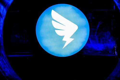 蘋(píng)果手機上的釘釘如何實(shí)現分屏操作？