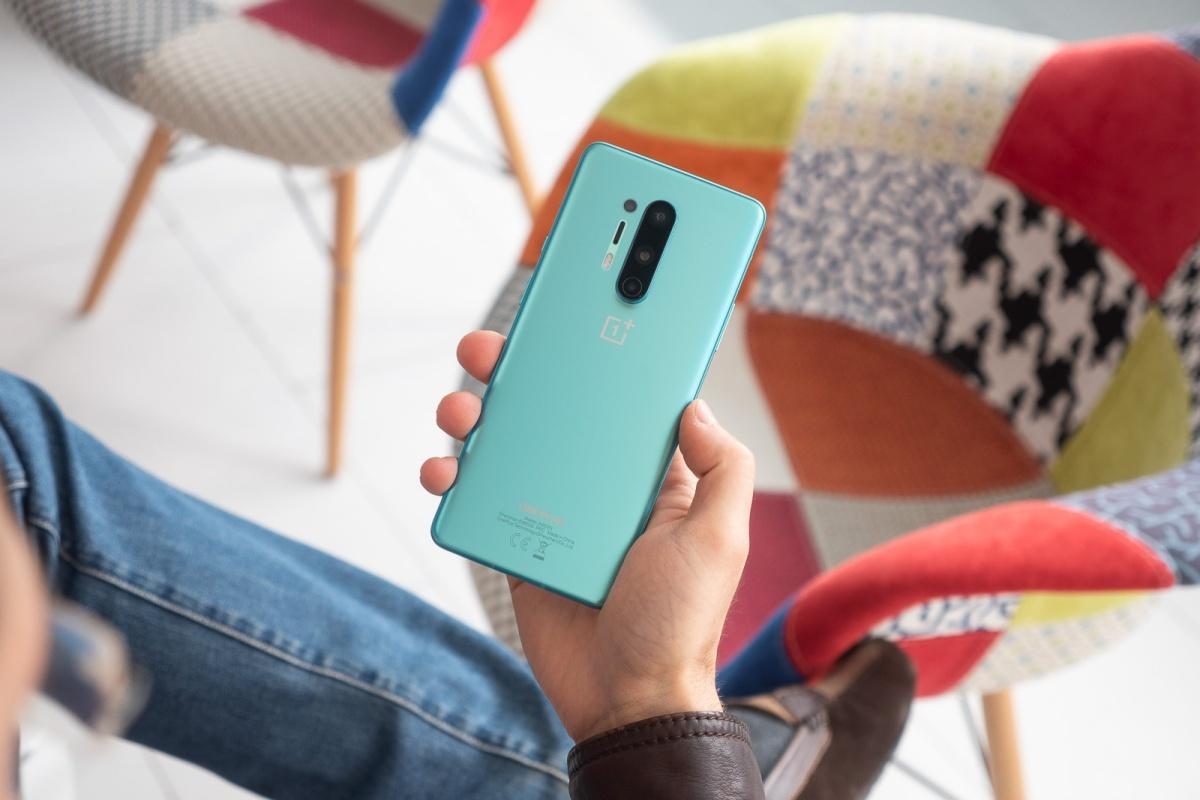 三星和蘋(píng)果在美國智能手機市場(chǎng)上表現不佳