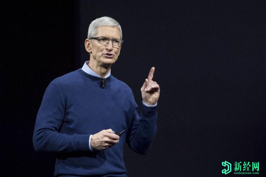 蘋(píng)果首席執行官蒂姆·庫克成為億萬(wàn)富翁，公司市值接近2萬(wàn)億美元