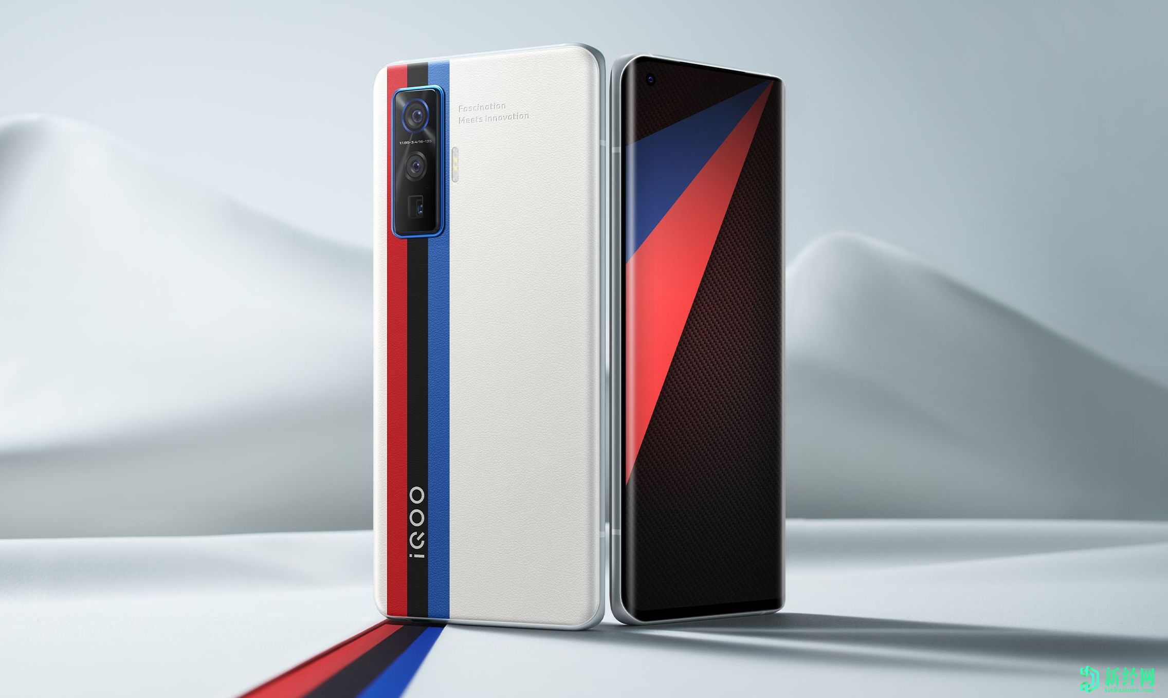 iQOO 5，iQOO 5 Pro推出了120W快速充電，120Hz曲面顯示屏和50MP三攝像頭
