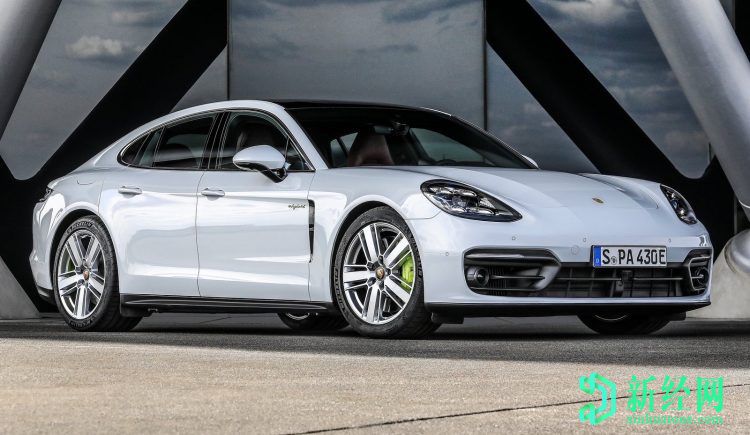 2021年保時(shí)捷Panamera透露，Turbo S在3.1秒內可完成0-100公里/小時(shí)