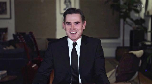 Apple TV +在“早晨節目”中為Billy Crudup贏(yíng)得了第一屆艾美獎