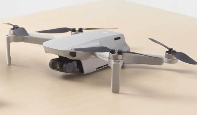 可以拍攝4K視頻的大疆DJI Mini 2無(wú)人機